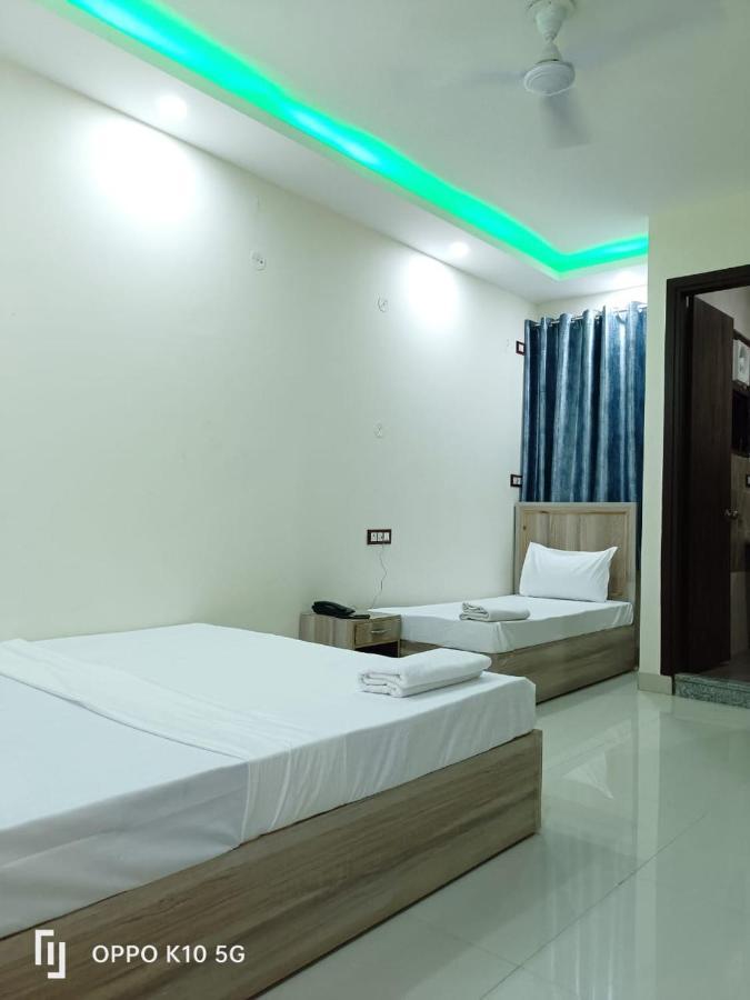 Travel Inn At Delhi Airport New Delhi Exterior photo